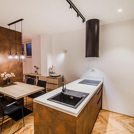 Apartments Slavec With Free Onsite Parking Kranjska Gora Exteriör bild