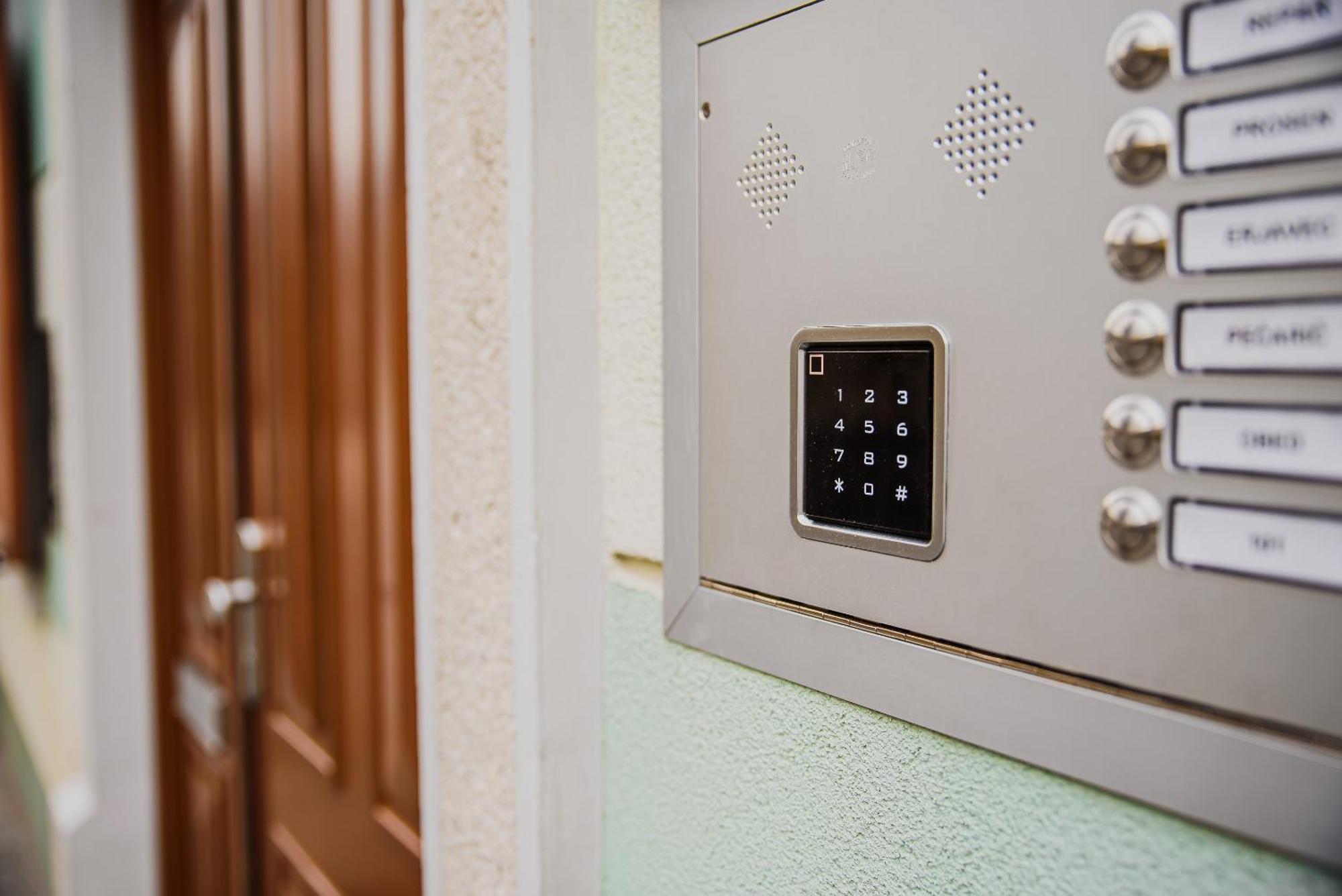 Apartments Slavec With Free Onsite Parking Kranjska Gora Rum bild